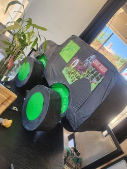 Monster Jam Piñata