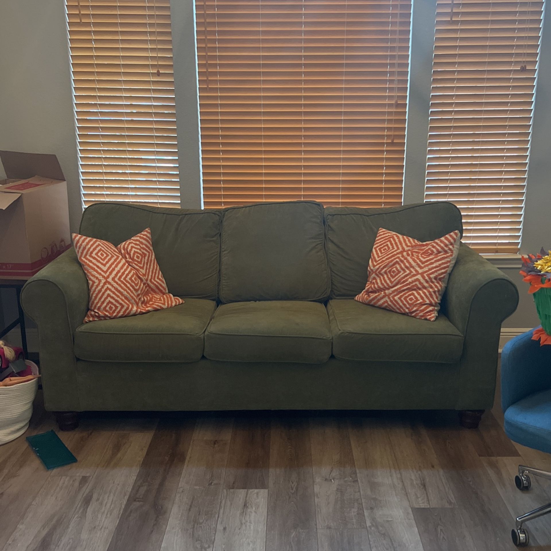 Used Couch good Condition for Sale in Manor, TX OfferUp