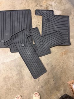 All-Weather Rubber Floor Mats, Full 3-Row Set Toyota Sienna