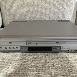 Sony SLV-D300P DVD Player / VCR VHS Combo Tested Working