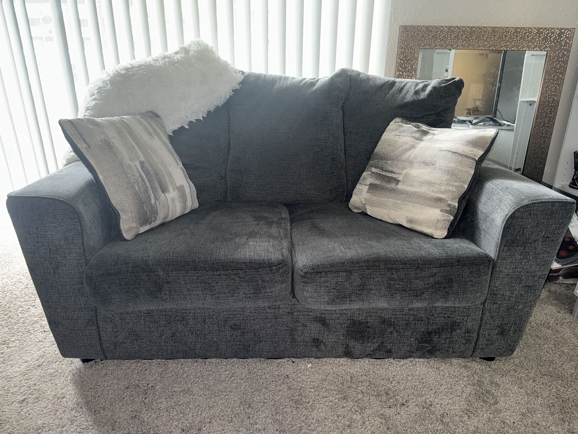 Sofa & Loveseat