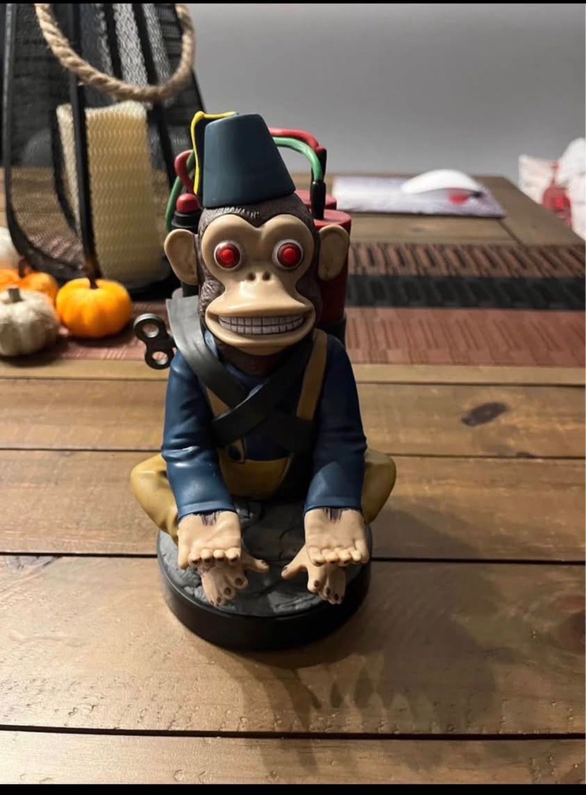 Exquisite Gaming: Call of Duty: Monkeybomb - Original Mobile Phone & Gaming Controller Holder, Devic