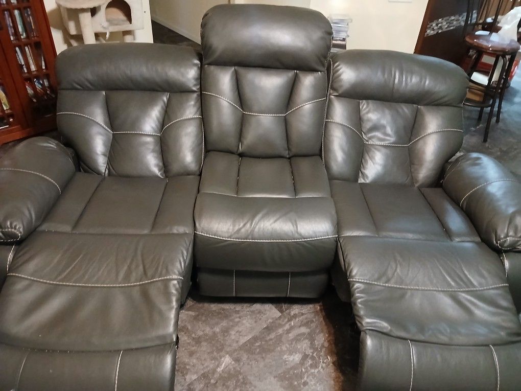 Free Couch Sofa W/2 Recliners