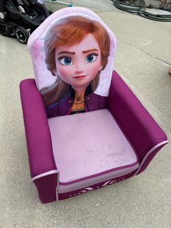 Ana from frozen chair