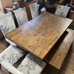 Kitchen Table And Chairs 