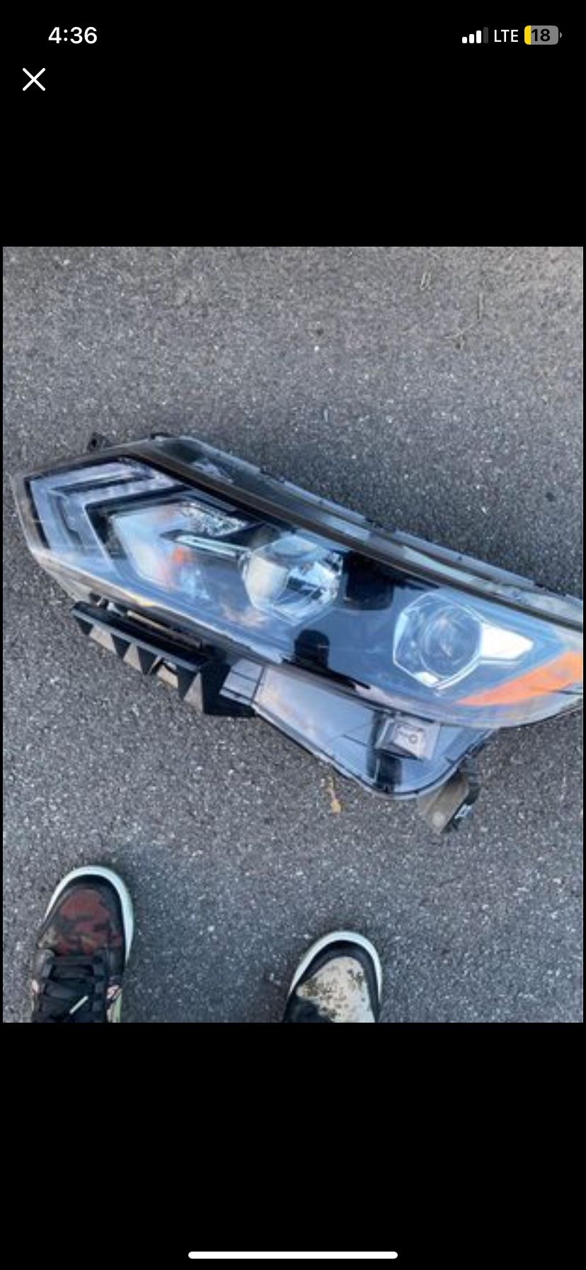 2020 nissan rogue sport left side headlights good condition