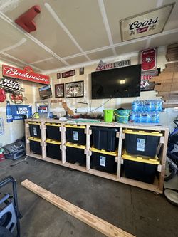 Tote desk