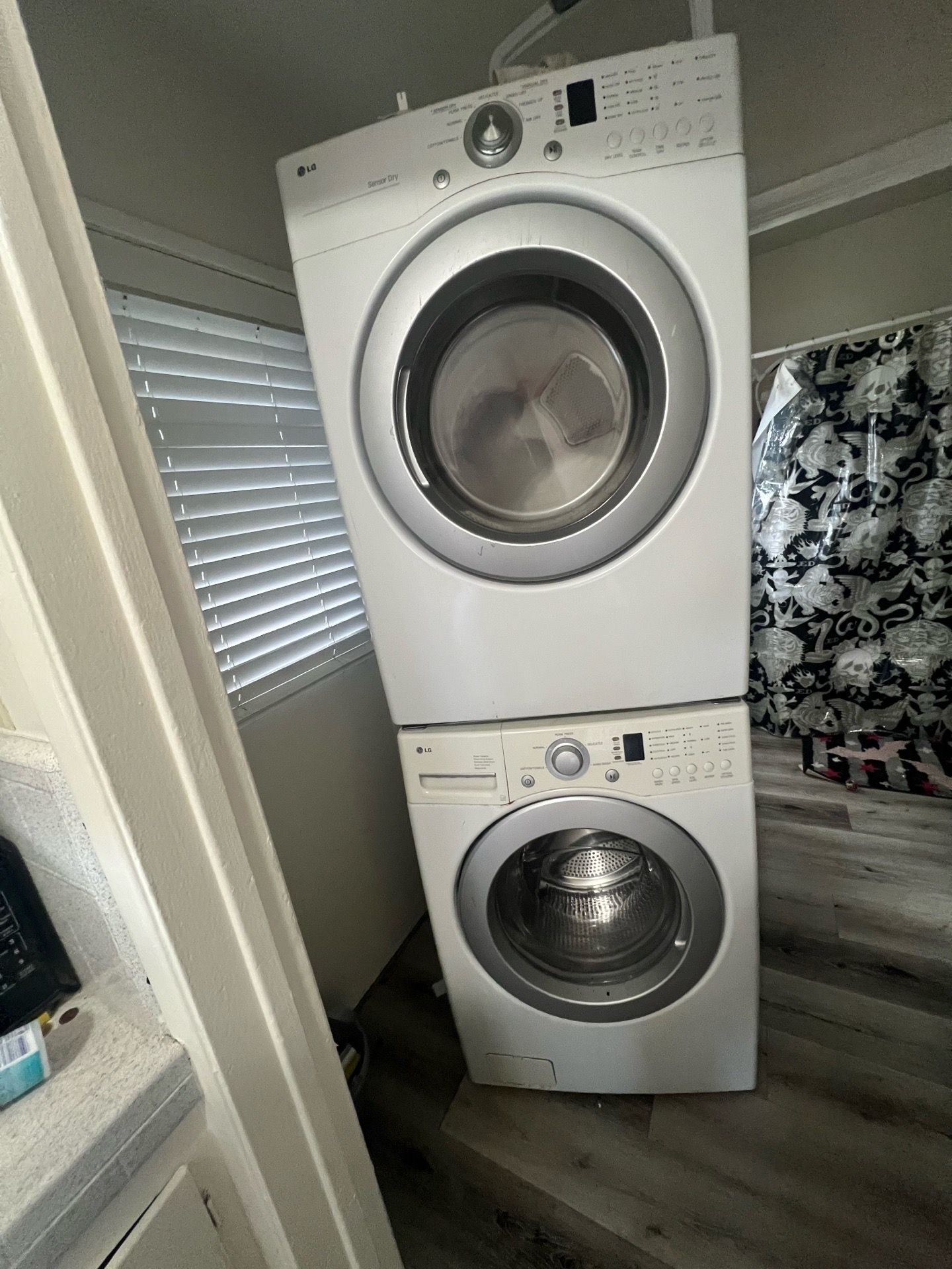 LG Gas Dryer (Works Perfectly) + Matching Washer for Repair/Parts - MUST TAKE BOTH!