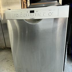 Bosch Dishwasher – Model SHE3AR75UC/22