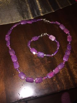 Necklace & bracelet set