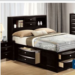 Black Queen Bedroom Set 