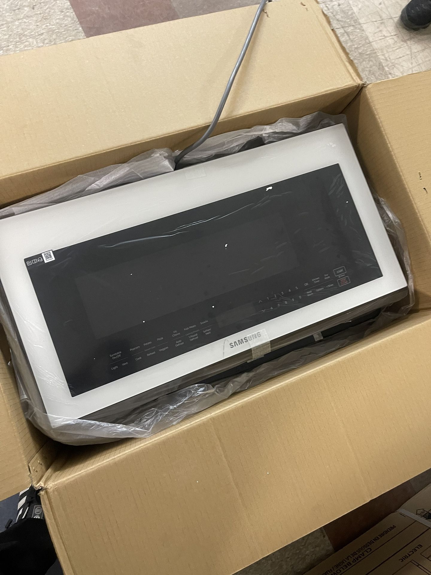 Samsung White Bespoke Over The Range Microwave