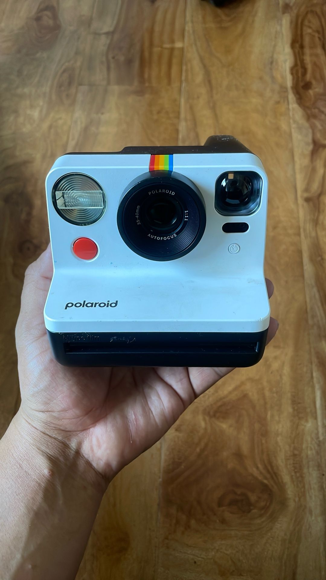 Polaroid