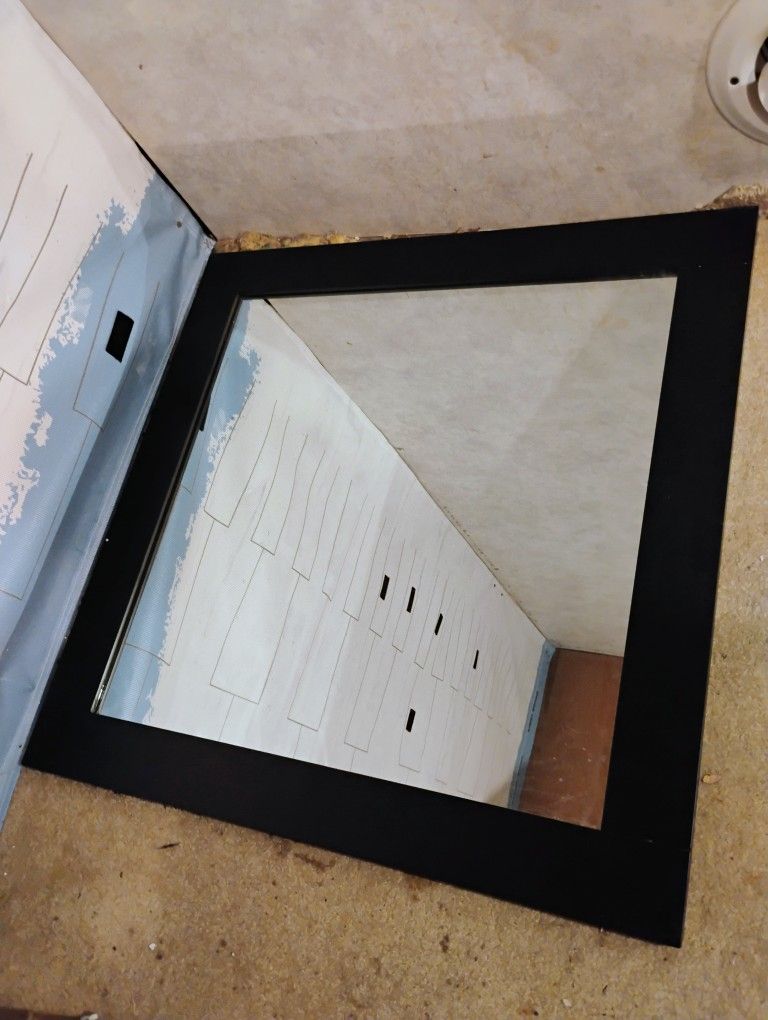 30"x 30" Mirror