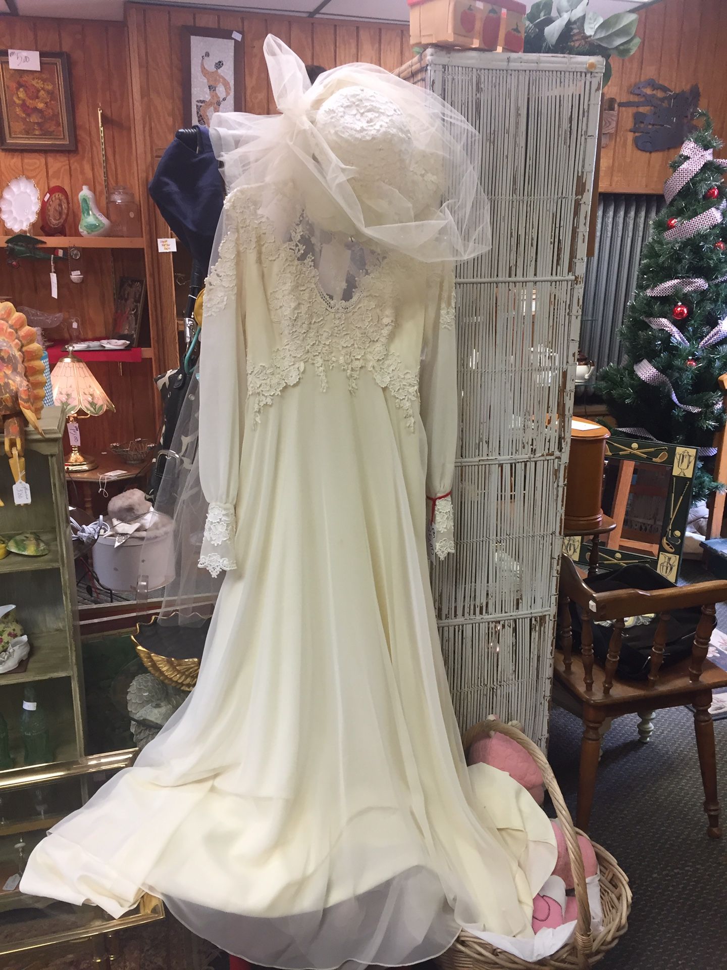 Vintage 70ds wedding dress