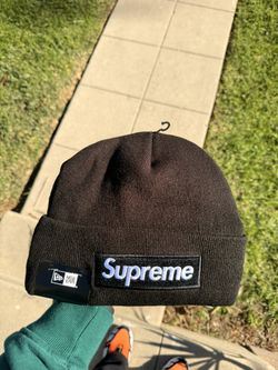 Supreme Box logo