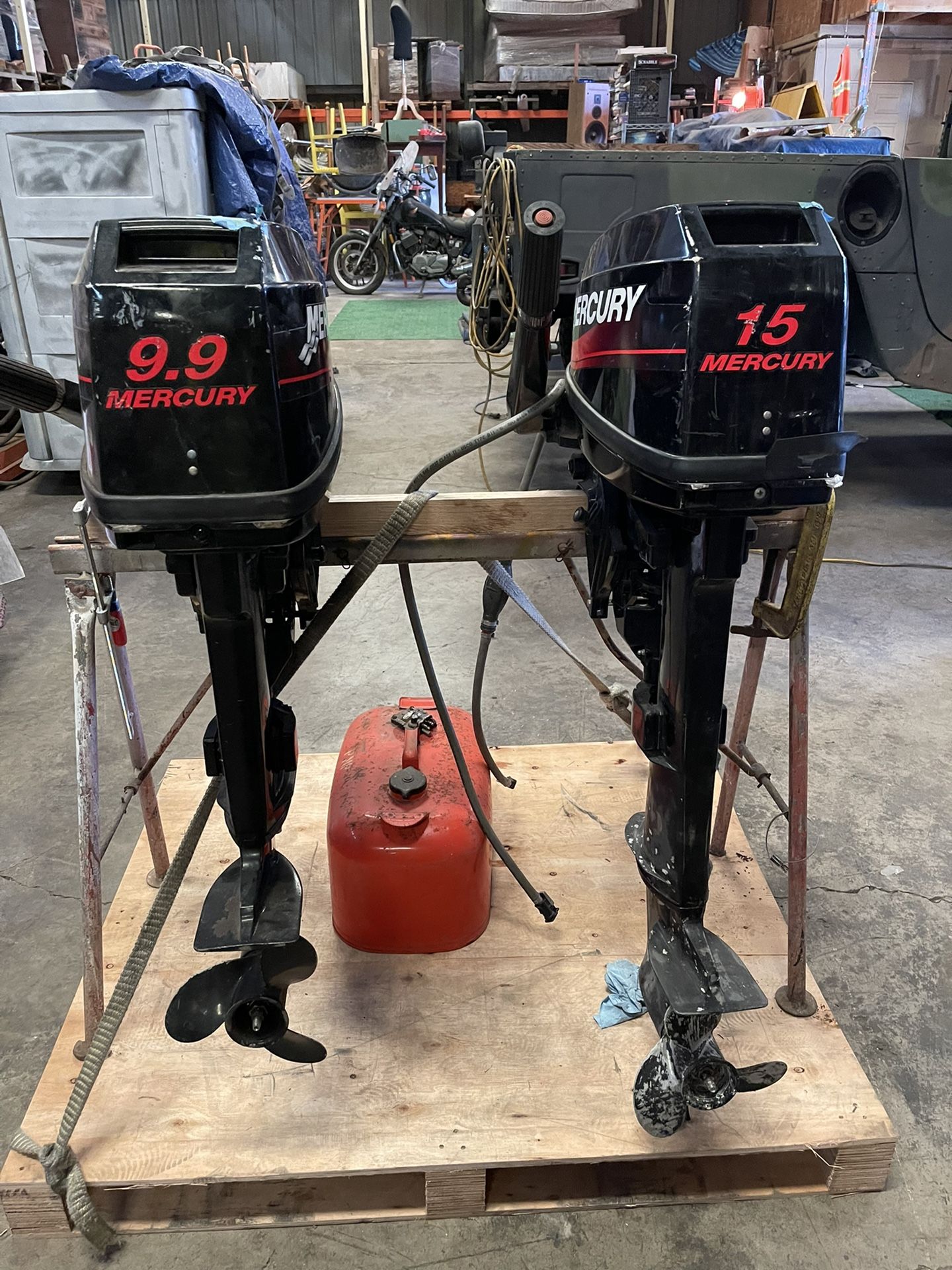 Small Boat engines mercury 15HP And 9.9HP