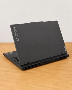 Lenovo Legion 5 Gaming Laptop🎮Ryzen 7 260 + RTX 5060 8GB💥16GB DDR5 | 512GB SSD | Windows 11 | 1-Year Warranty✅