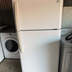 Kenmore Refrigerator 18 cu.ft
