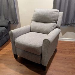 Power Recliner And Rocker From Southern Motion