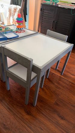 Kids Table