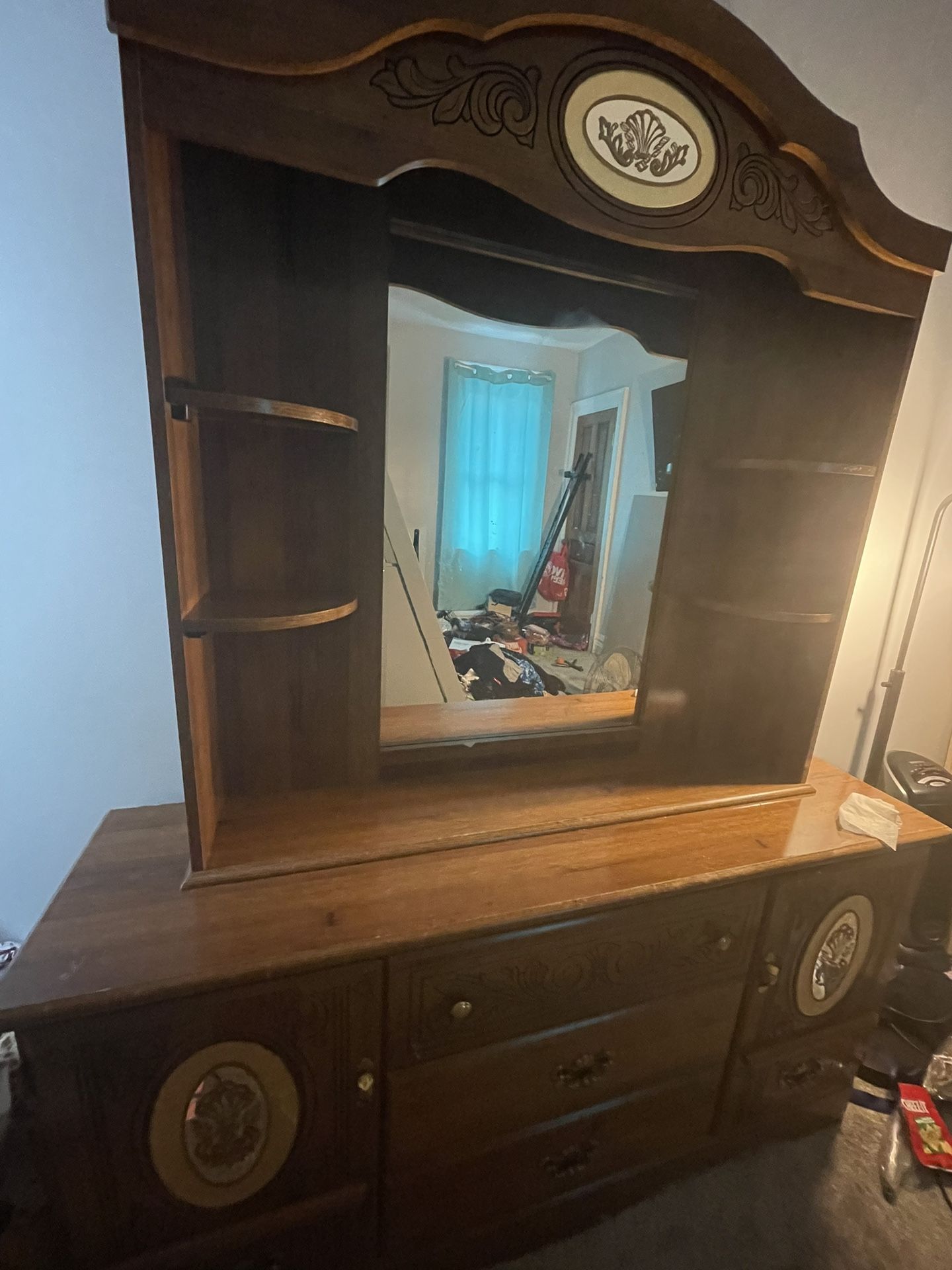 Full size bedroom set