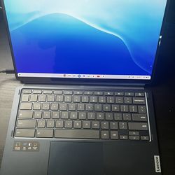Lenovo IdeaPad Duet 5 Chromebook
