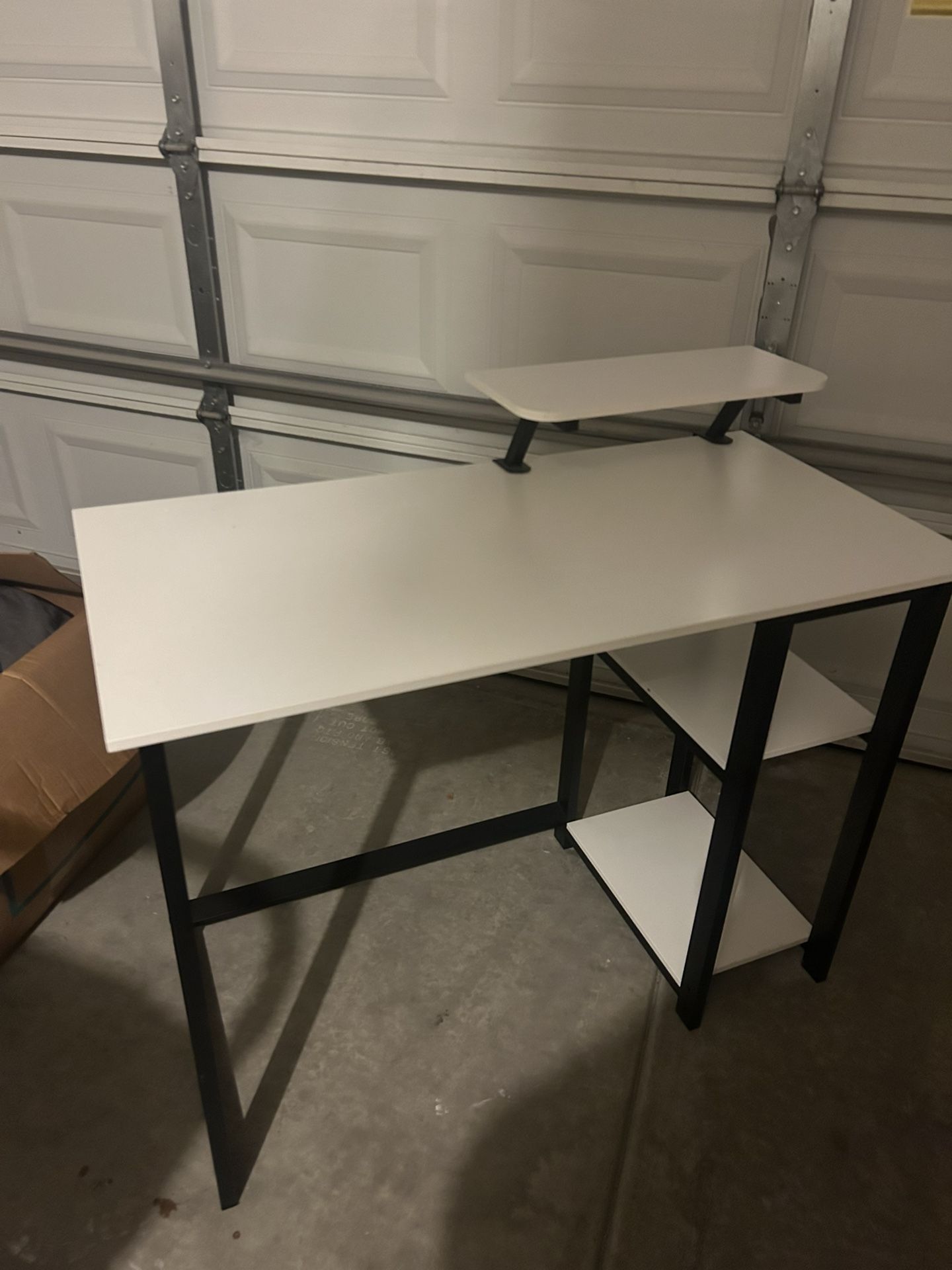 Office desk With Monitor Stand
