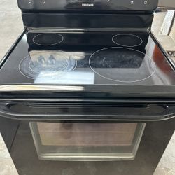 Self Clean Black Glass Top Stove 