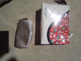 Shiseido Ginza Tokyo Cosmetic Bag Set