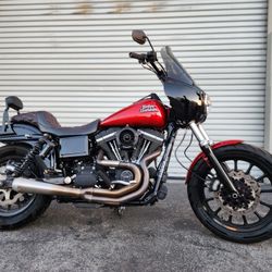 2013 Harley Davidson DYNA