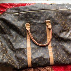 Used Louis Vuitton Bag for Sale in Waukegan, IL - OfferUp