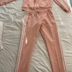 Retro Adidas Men’s Small Tracksuit 