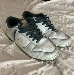 Men’s shoes