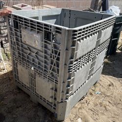 Foldable Collapsible Container Pallet I Take Offers 