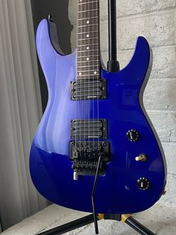 Kramer Baretta FR-404SD