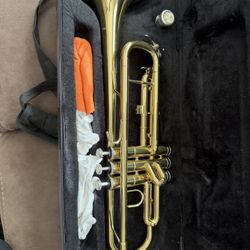Mendini Standard Trumpet With Hard Case