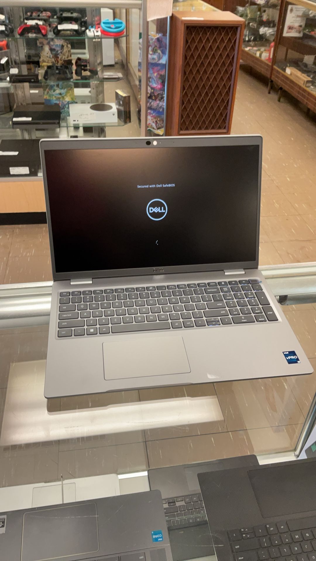 Dell Laptop 12th Core I5 1235U 16 GB Ram And 512 GB SSD Touchscreen