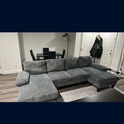 Modern Gray Sectional Sofa 