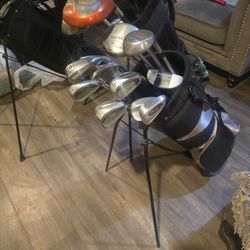 FULL GOLF CLUBS SET WITH STANDBAG (16 CLUBS)