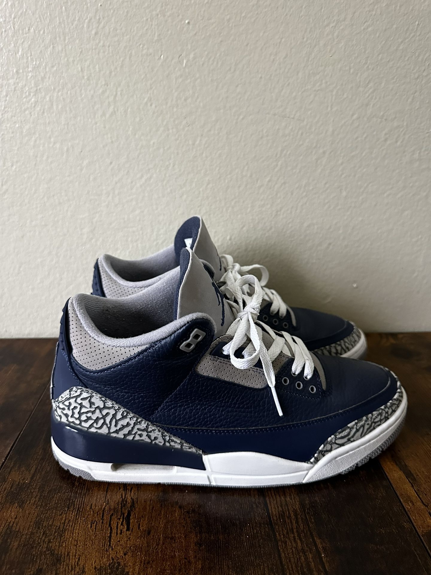 Jordan 3 Georgetown Size 9.5 Men’s