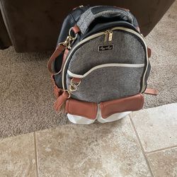 Itzy ritzy boss backpack diaper bag