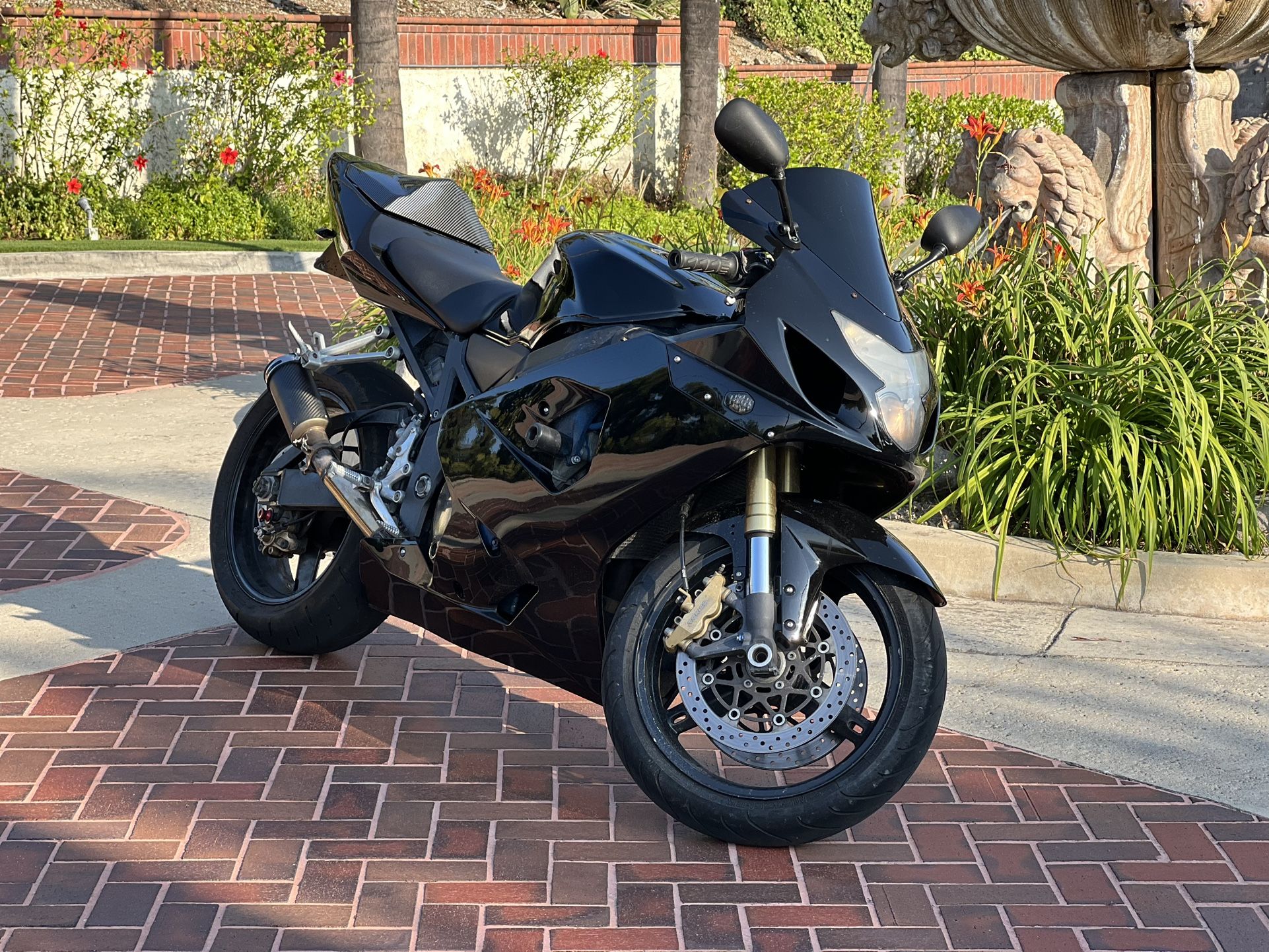 Suzuki gsxr 600