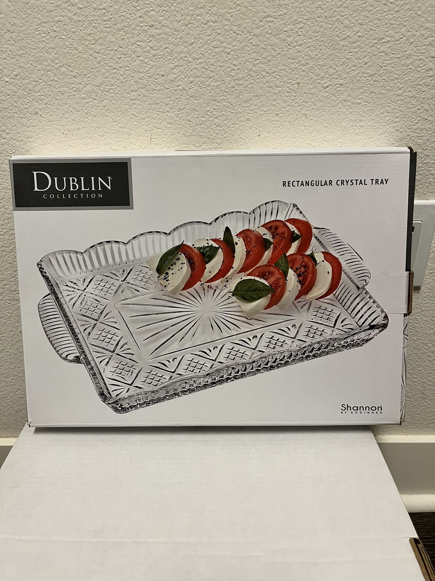 Dublin Collection - 16” Rectangular Crystal Serving Tray - (New)