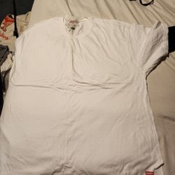 Hanes Supreme White Shirt Size 2xl
