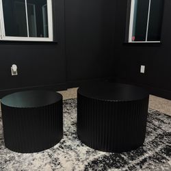 Living Spaces Coffee Table set all black 