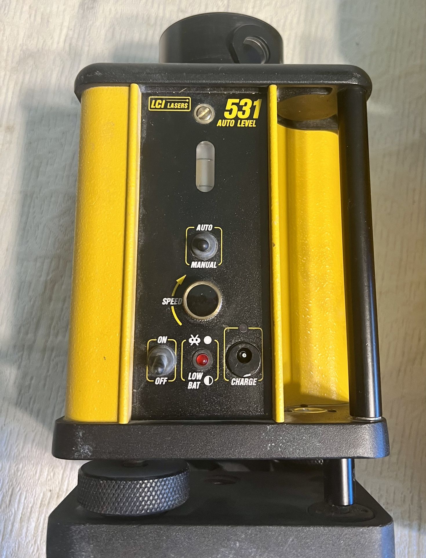 LCI Auto Level “531” Laser System With Carry Case