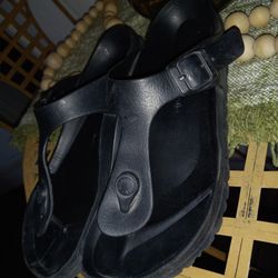 RUBBER BIRKENSTOCK SANDALS SIZE 7/8