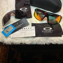 Oakley Sunglasses 