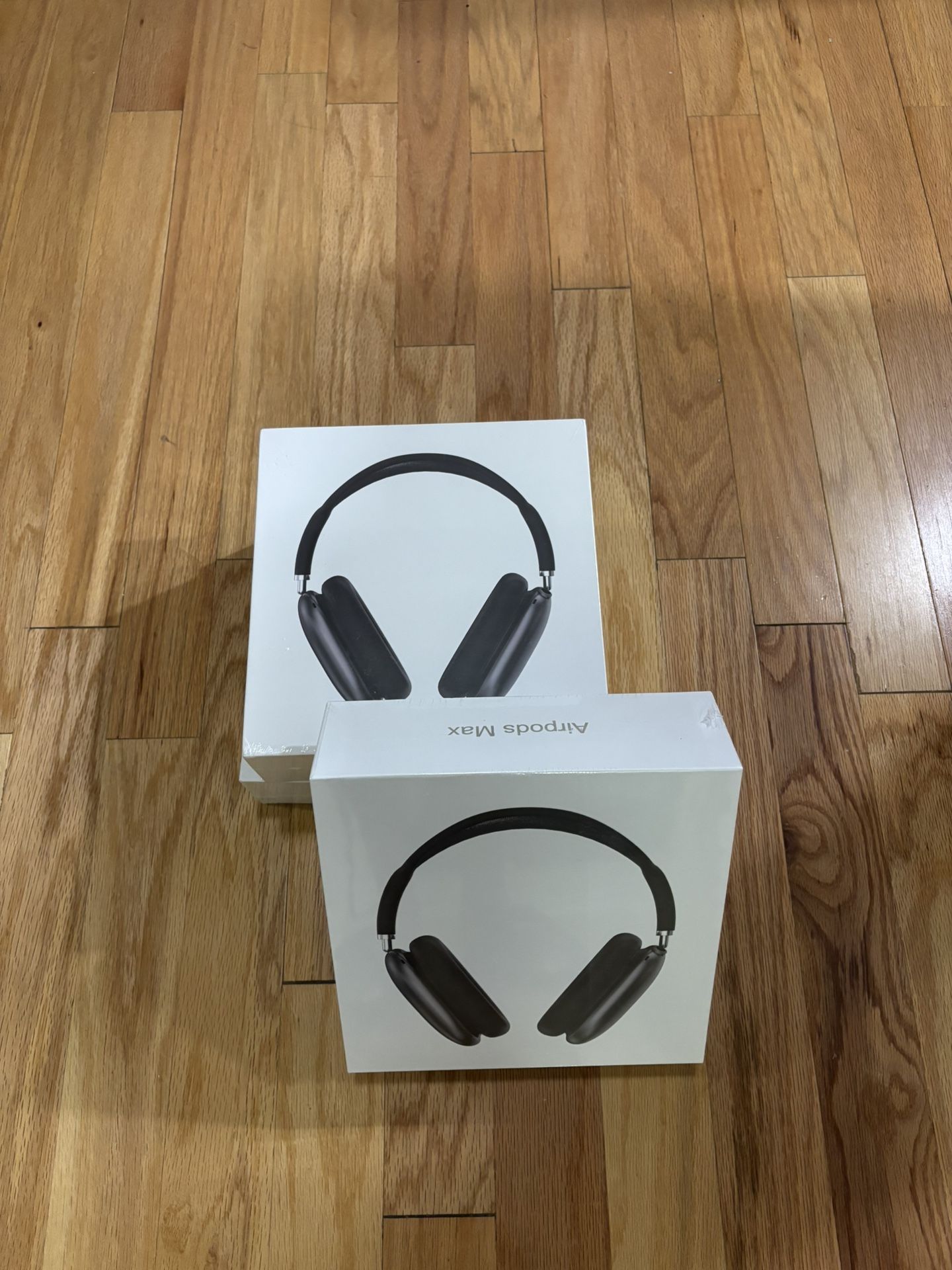 AirPods Pro Max Midnight Color